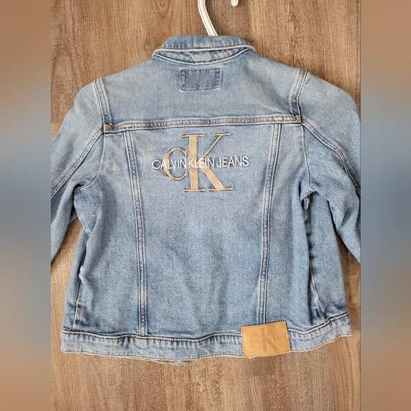 Girls Calvin Klein Jean Jacket - Picture 3 of 6